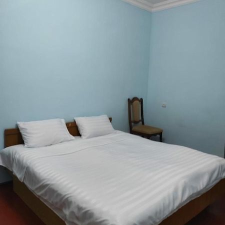 Md House Hotel Иджеван Екстериор снимка